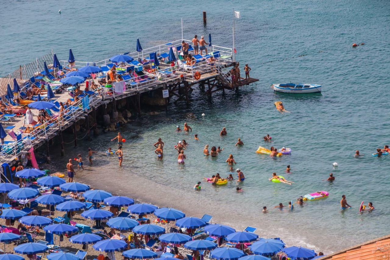 Maison Del Mare Sorrento. Villa Buitenkant foto